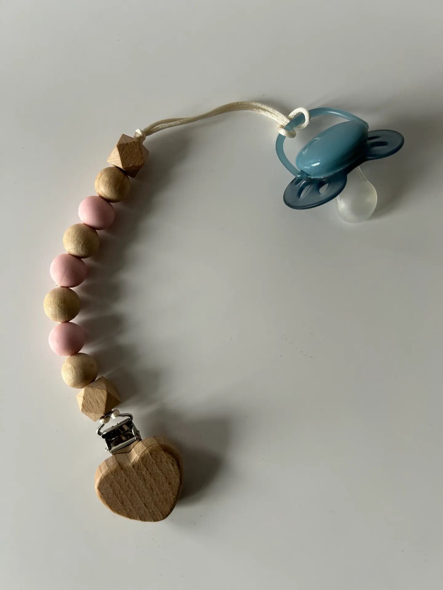 Attache tétine bouboule